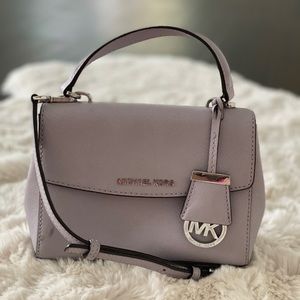 Michael Kors Ava in Lilac